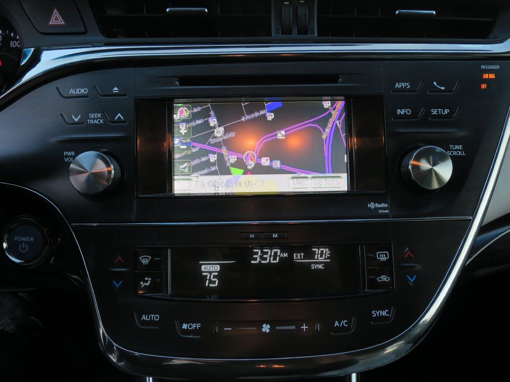 2013 Toyota Avalon Image 23