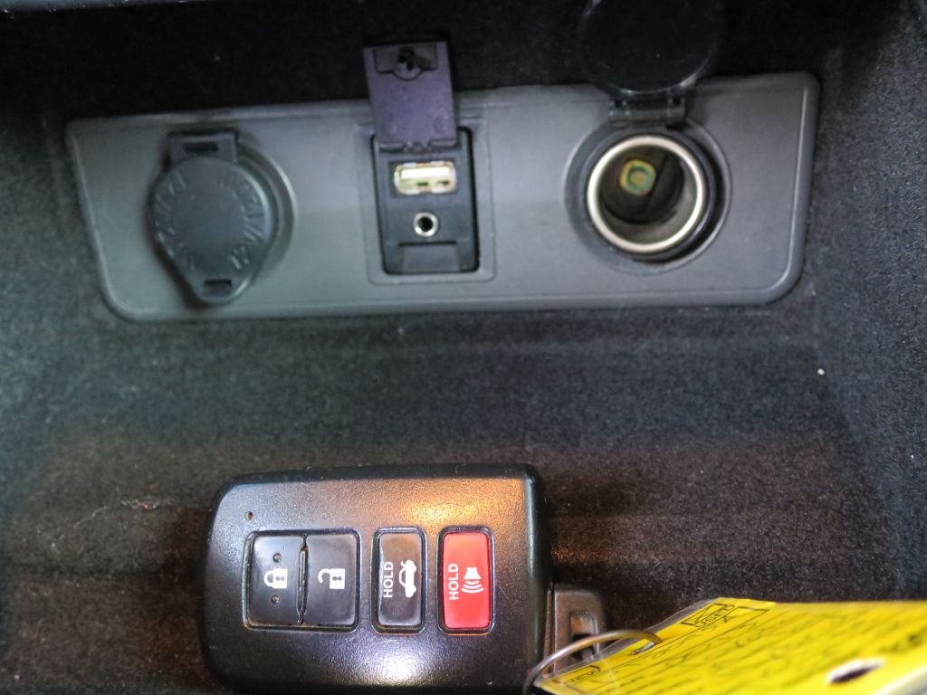 2013 Toyota Avalon Image 25