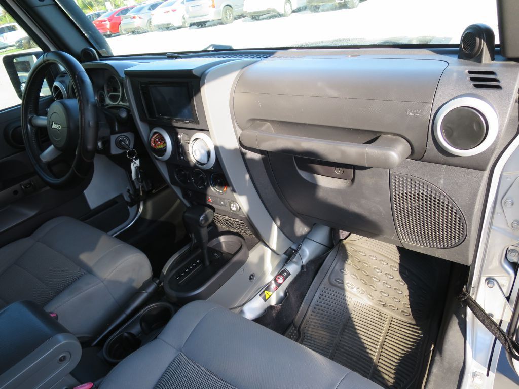 2009 Jeep Wrangler Unlimited Image 13
