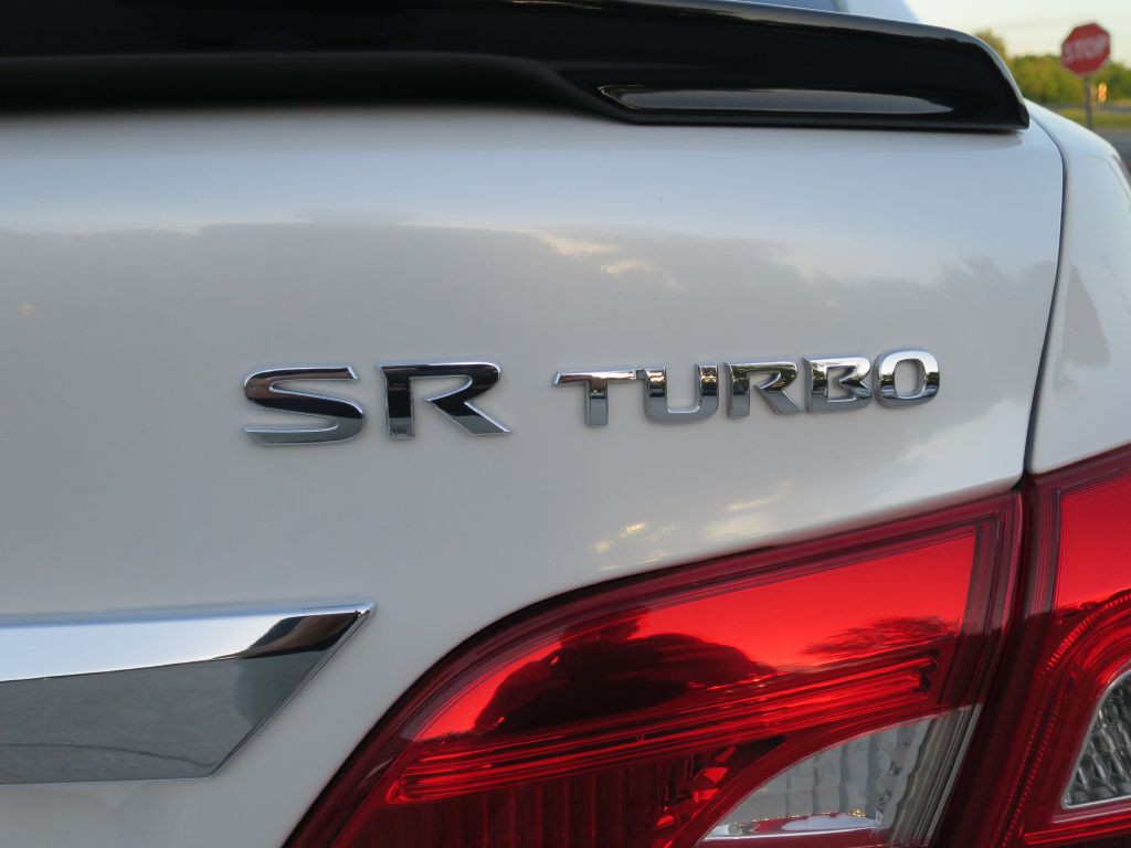 2017 Nissan Sentra Image 7