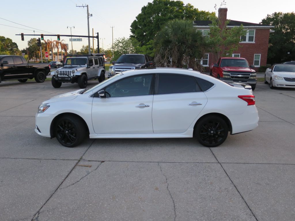 2017 Nissan Sentra Image 9