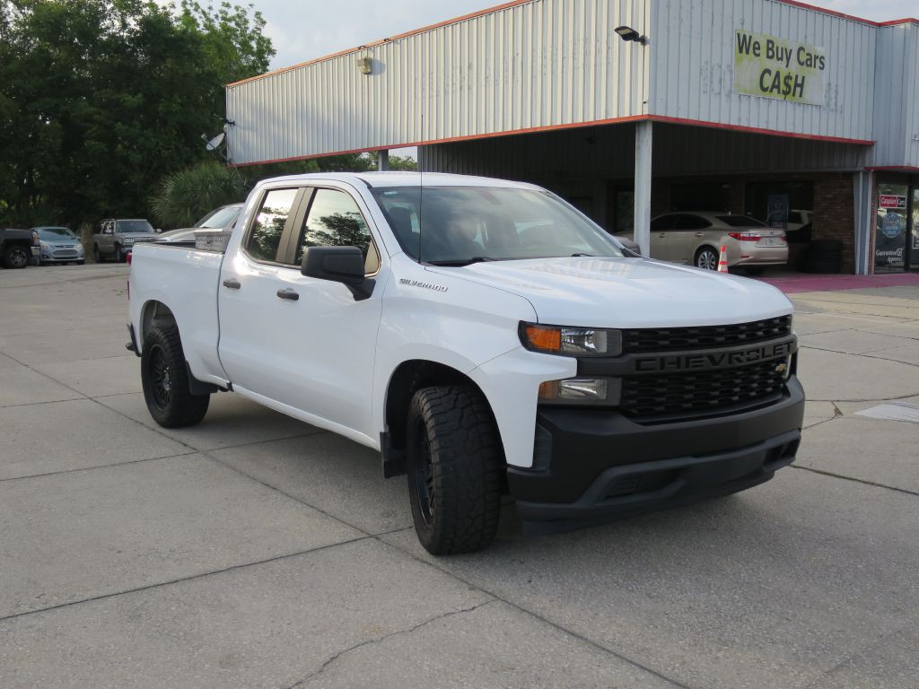 2021 Chevrolet Silverado 1500 Image 3