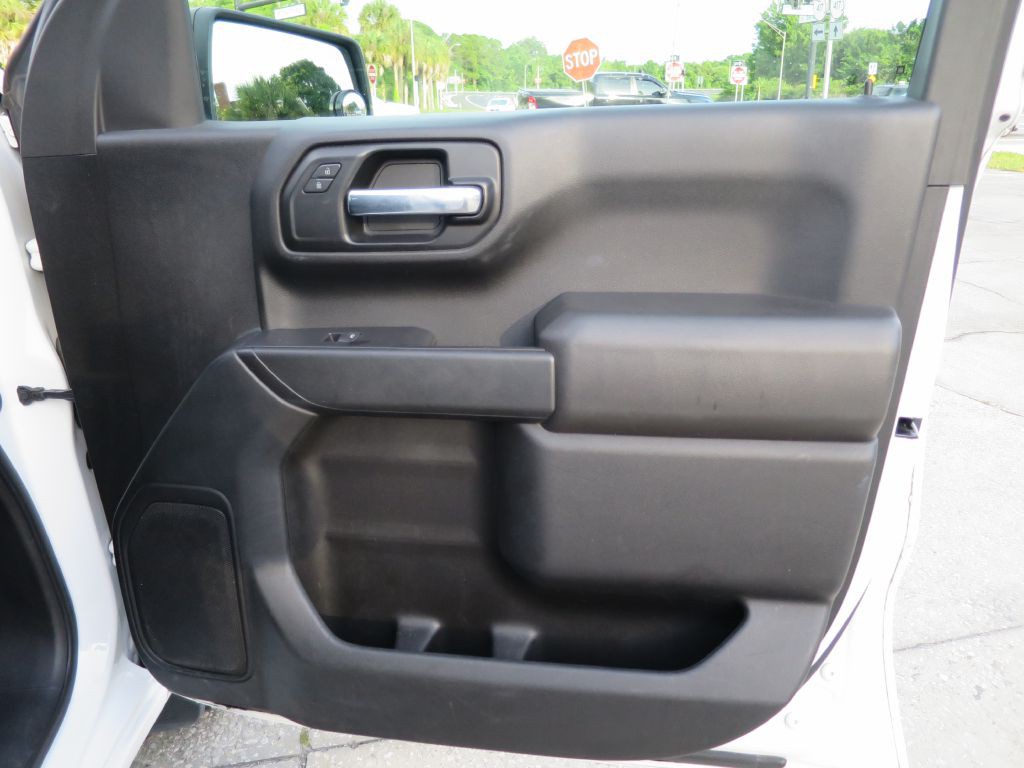 2021 Chevrolet Silverado 1500 Image 16