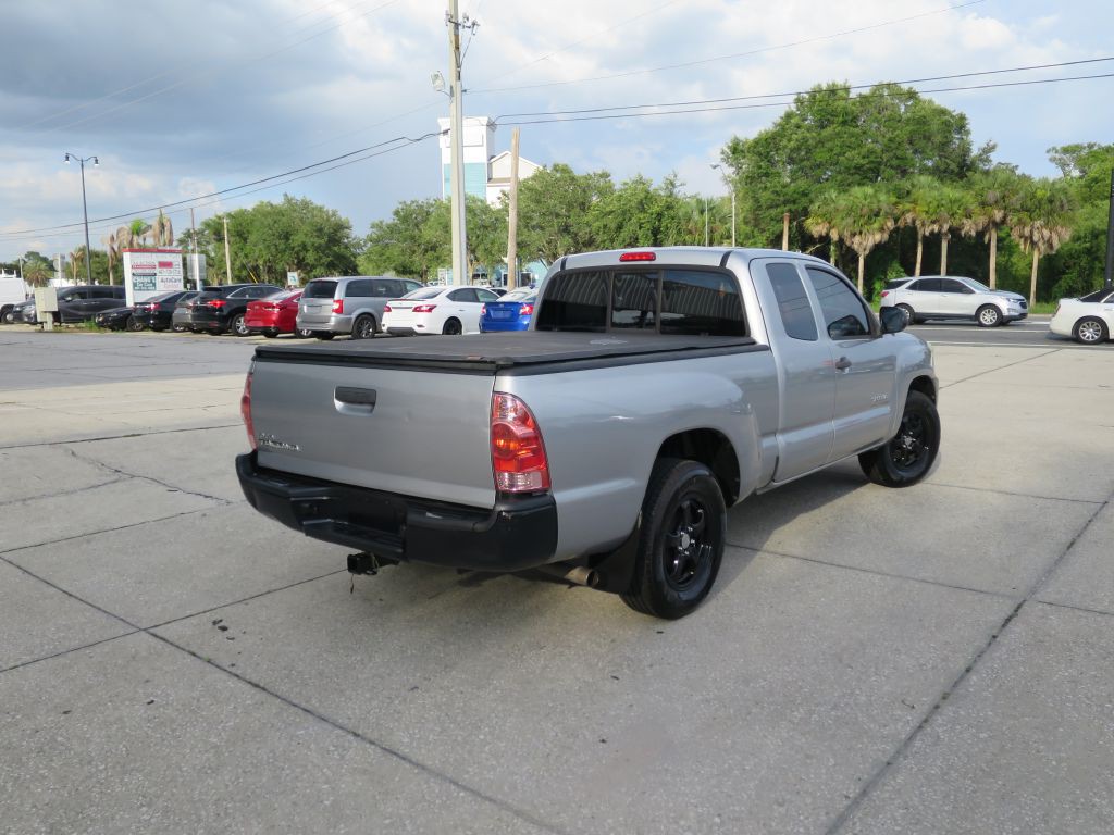 2015 Toyota Tacoma Image 5