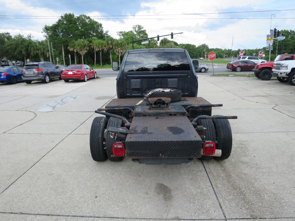 2021 RAM 3500 Image 6