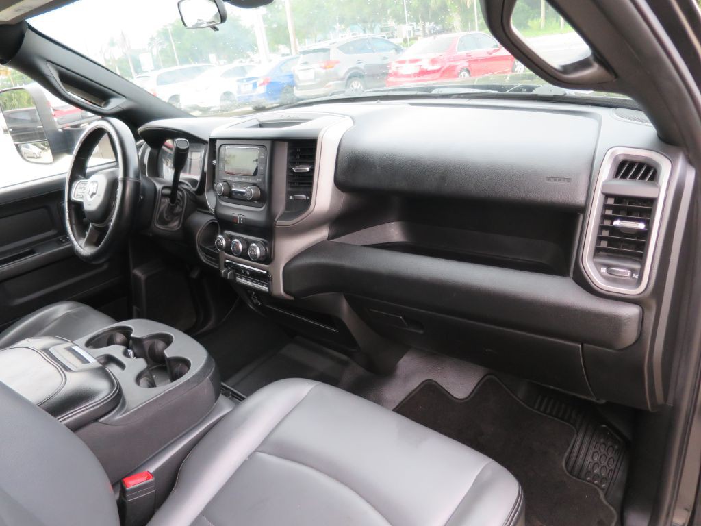 2021 RAM 3500 Image 13