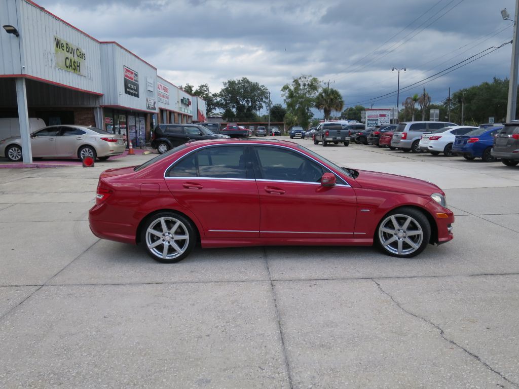 2012 Mercedes-Benz C-Class Image 4