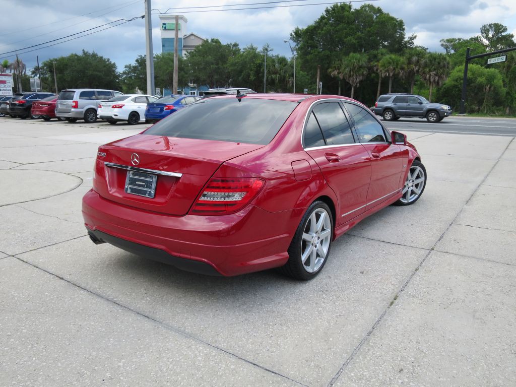2012 Mercedes-Benz C-Class Image 5