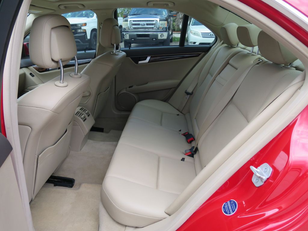 2012 Mercedes-Benz C-Class Image 10