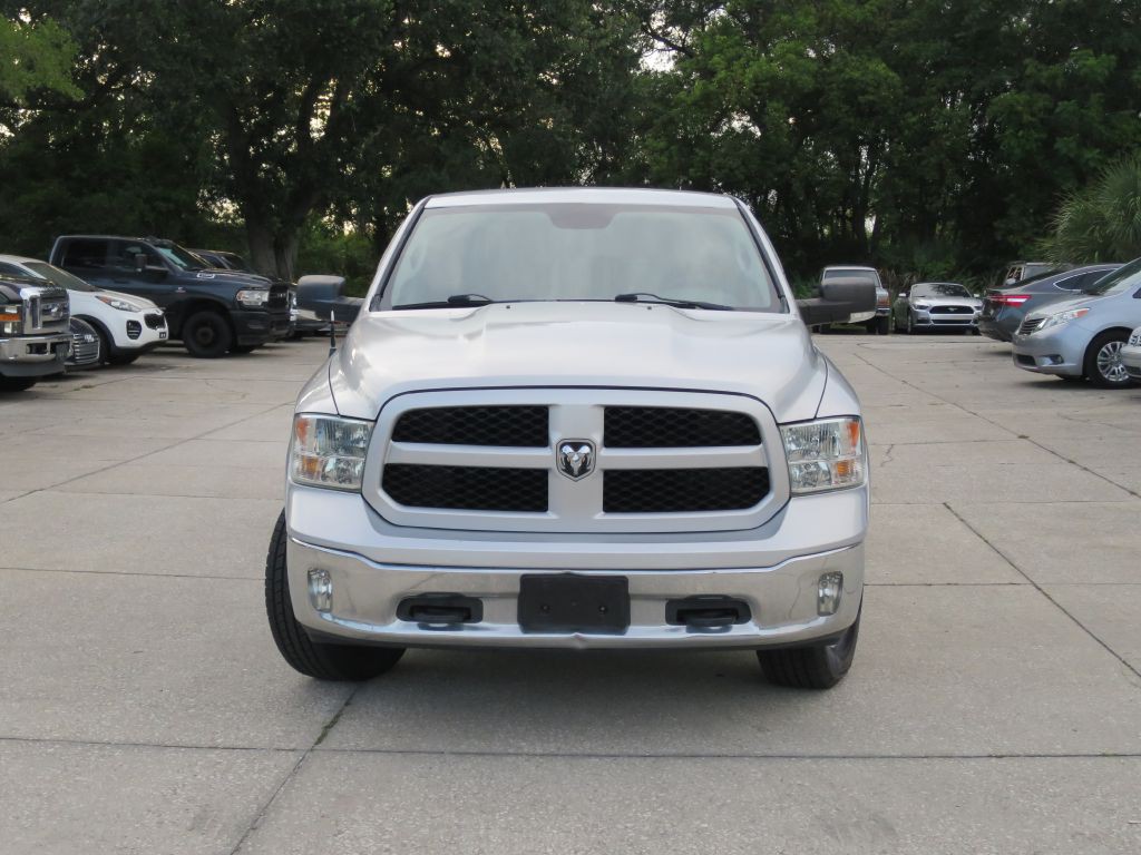 2014 RAM 1500 Image 2