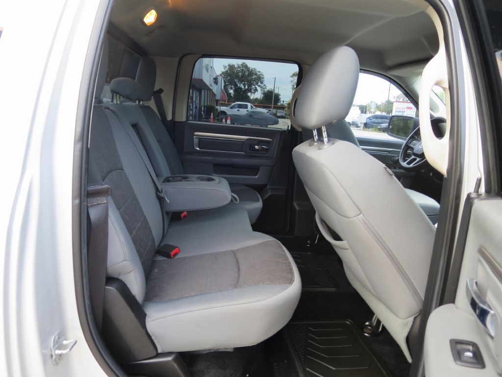2014 RAM 1500 Image 13