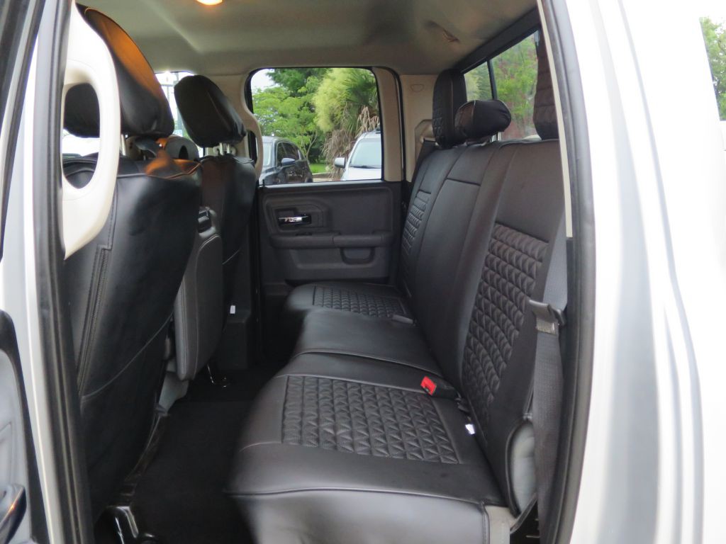 2016 RAM 1500 Image 11