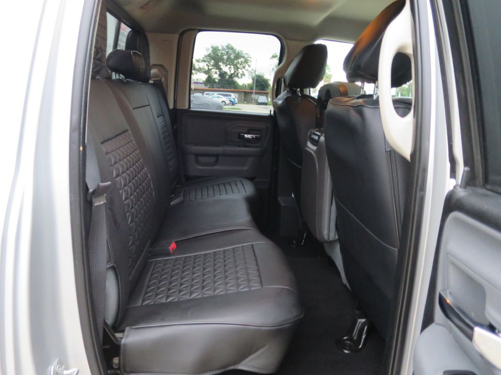 2016 RAM 1500 Image 12