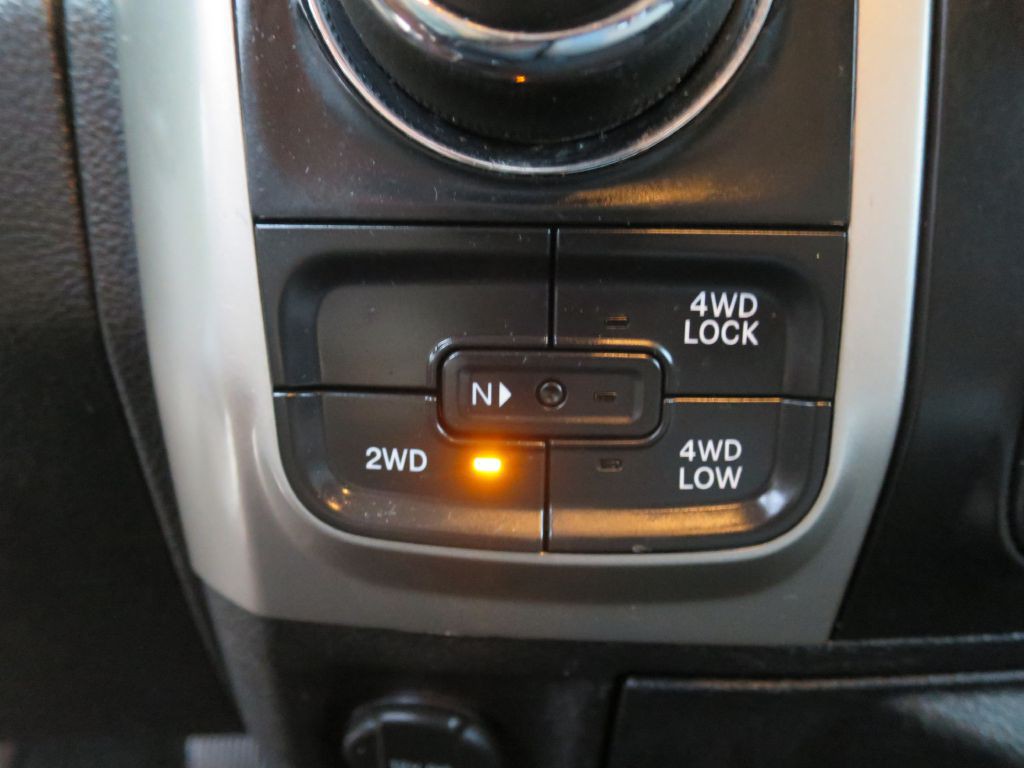 2016 RAM 1500 Image 24