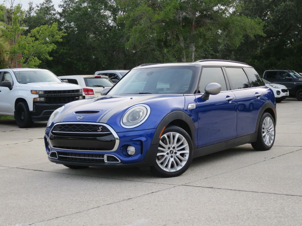 2019 MINI Cooper Image 1