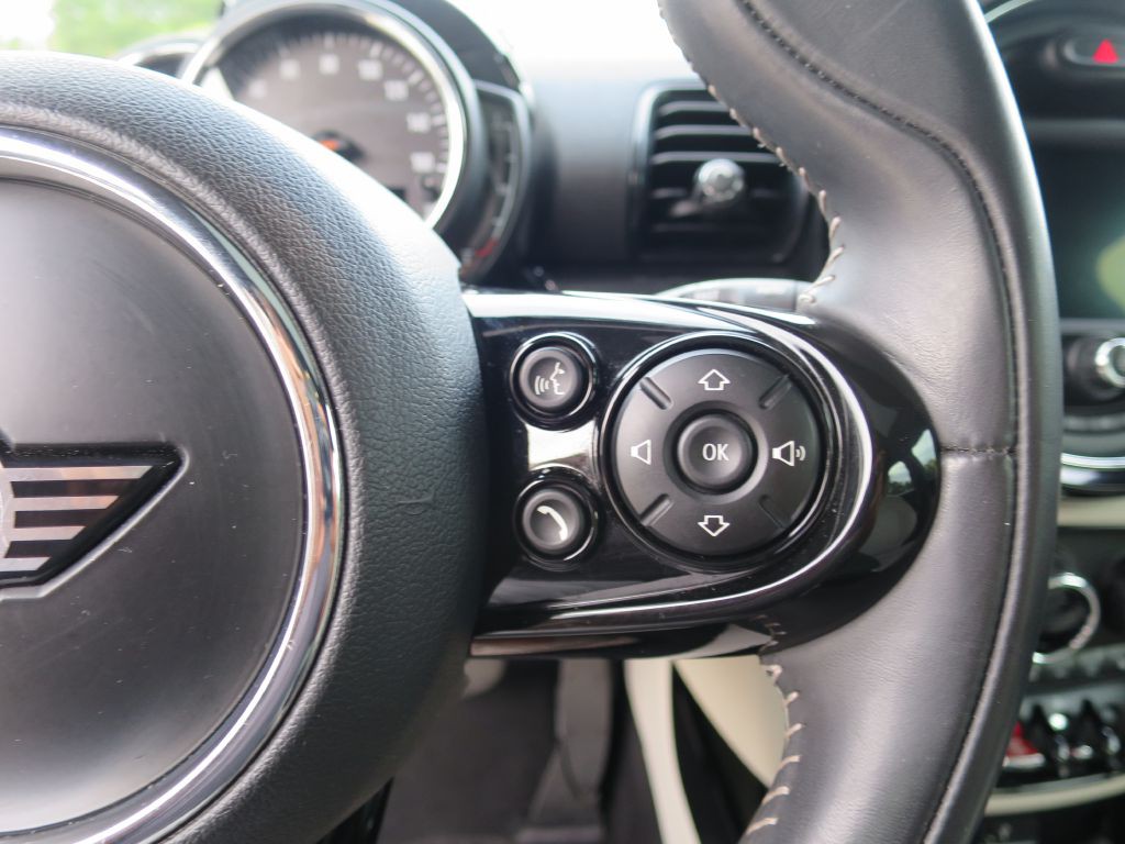 2019 MINI Cooper Image 20