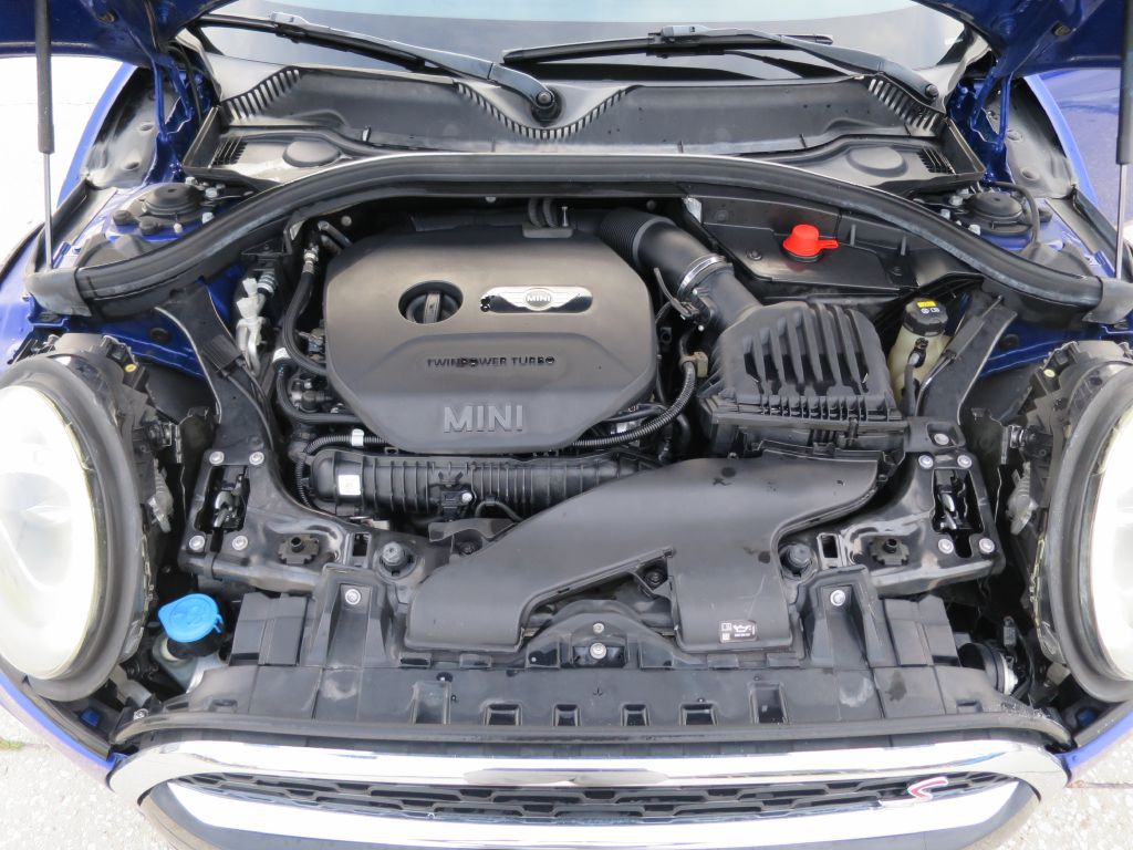 2019 MINI Cooper Image 30