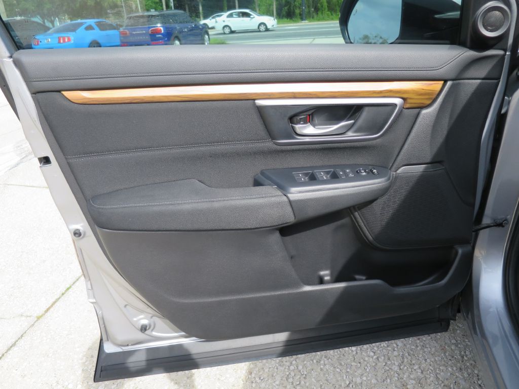 2017 Honda CR-V Image 19