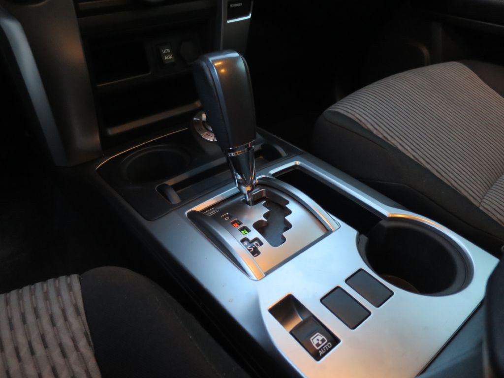 2017 Toyota 4Runner Image 26