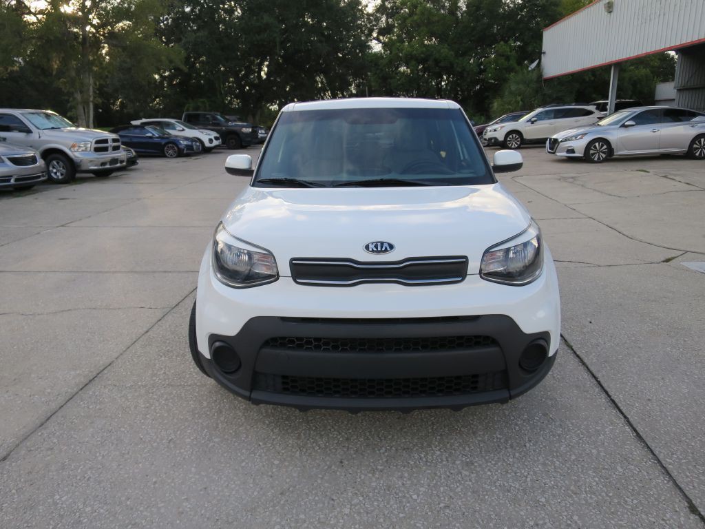 2018 Kia Soul Image 2