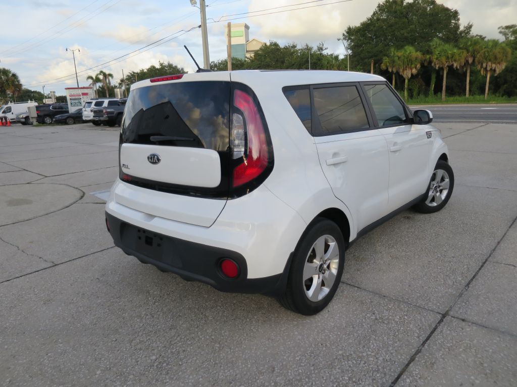 2018 Kia Soul Image 5