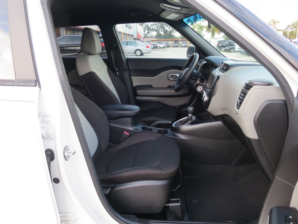 2018 Kia Soul Image 15