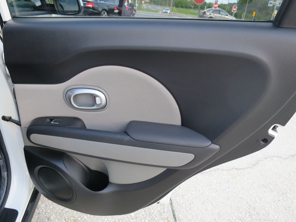 2018 Kia Soul Image 17