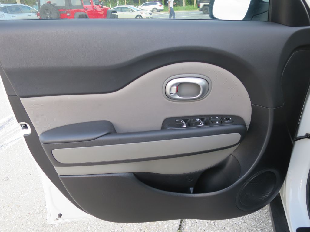 2018 Kia Soul Image 19