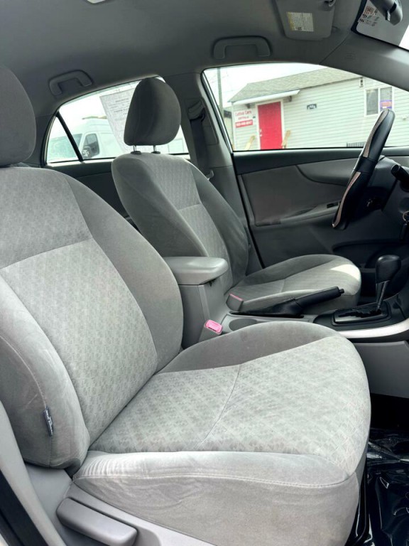 2009 Toyota Corolla Image 24