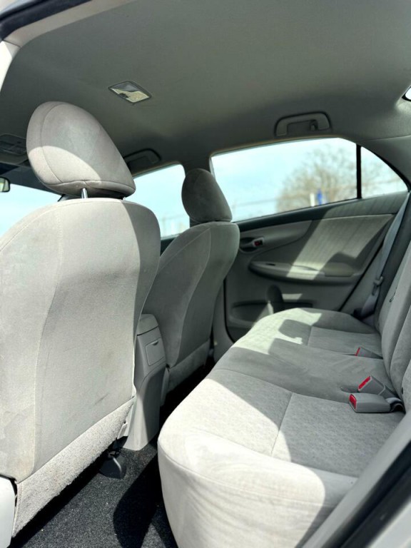 2009 Toyota Corolla Image 26