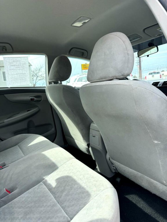2009 Toyota Corolla Image 30
