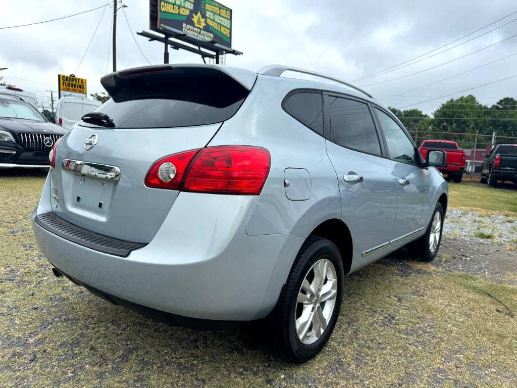 2015 Nissan Rogue Image 4
