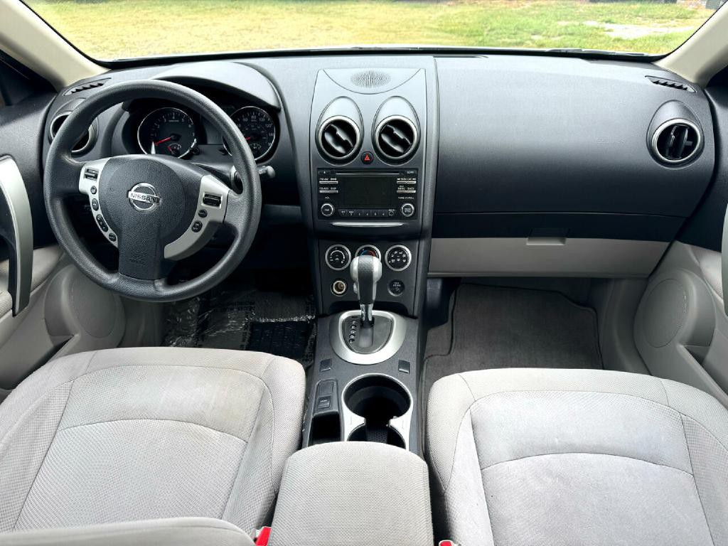 2015 Nissan Rogue Image 13