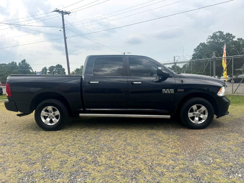 2015 RAM 1500 Image 6