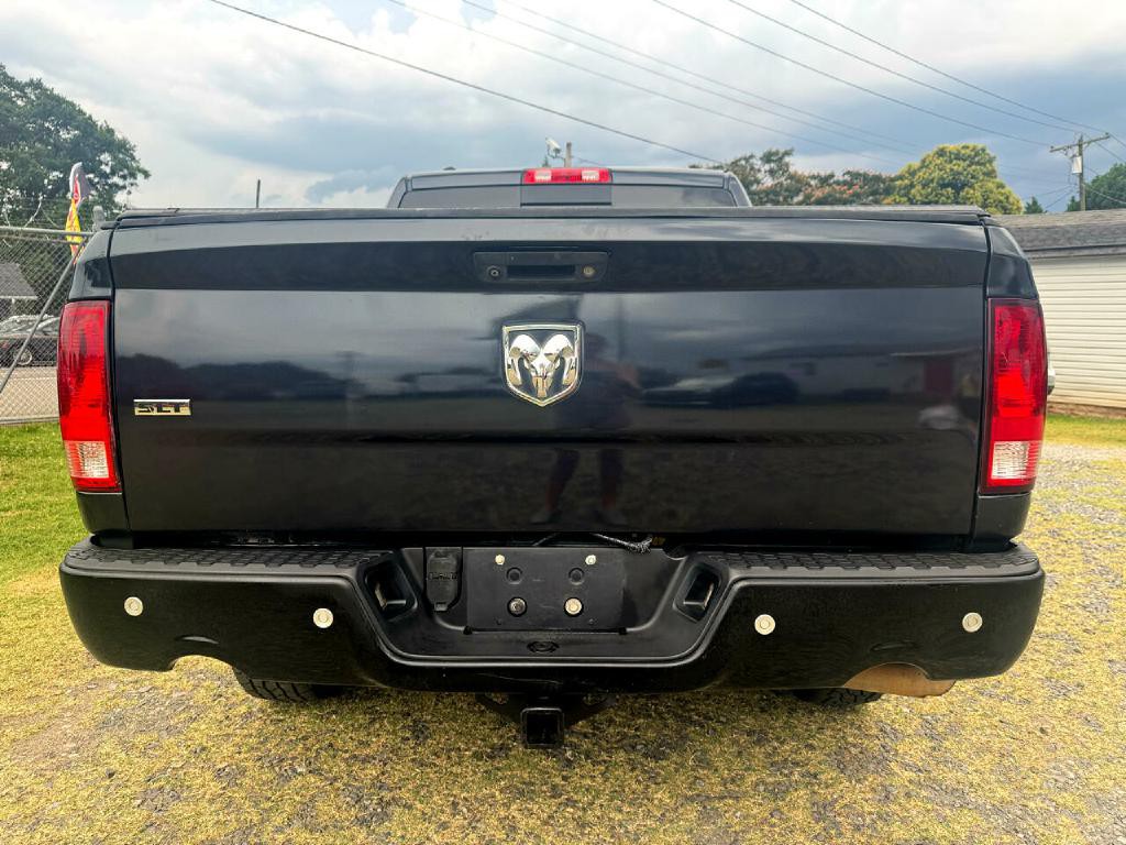 2015 RAM 1500 Image 9