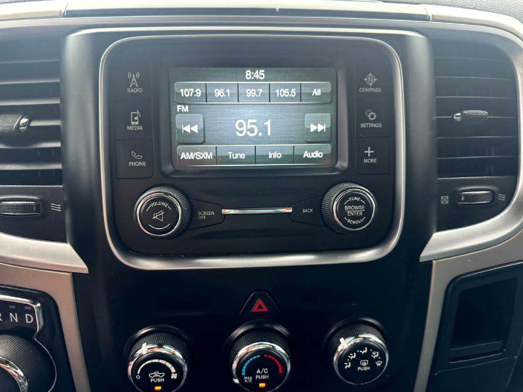 2015 RAM 1500 Image 11