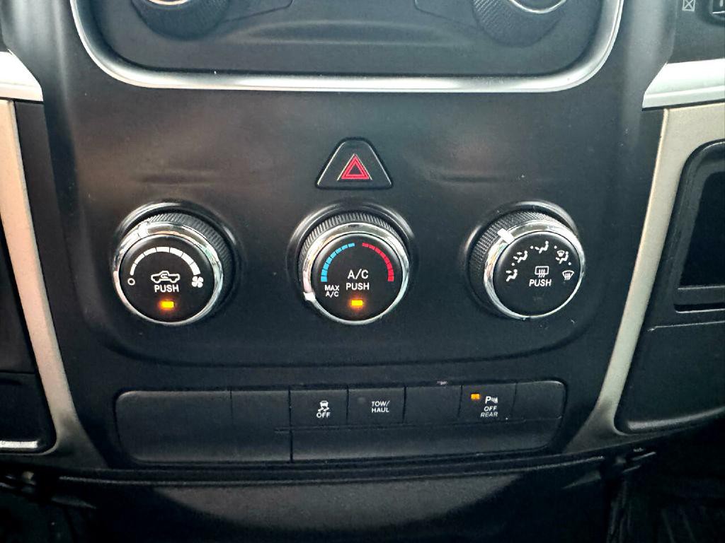 2015 RAM 1500 Image 17