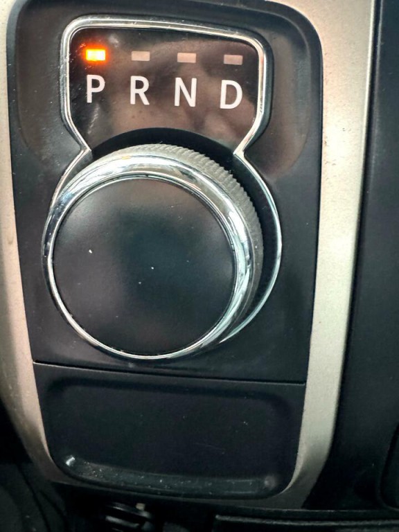 2015 RAM 1500 Image 18