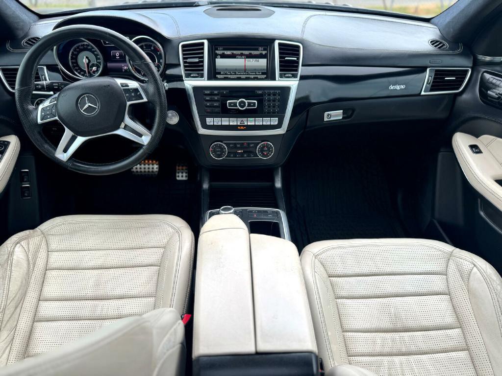 2016 Mercedes-Benz GL-Class Image 9