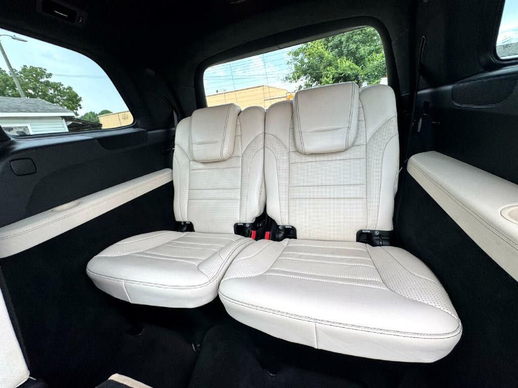 2016 Mercedes-Benz GL-Class Image 29