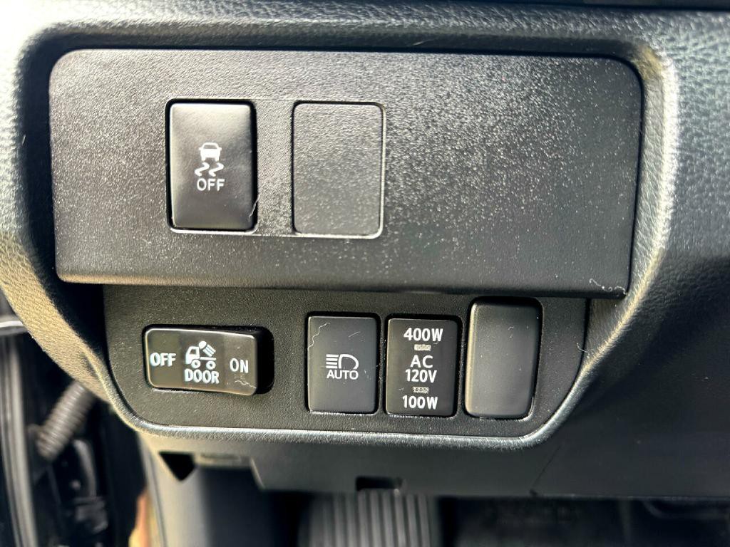 2021 Toyota Tacoma Image 21