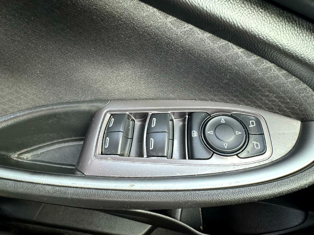 2018 Chevrolet Malibu Image 21