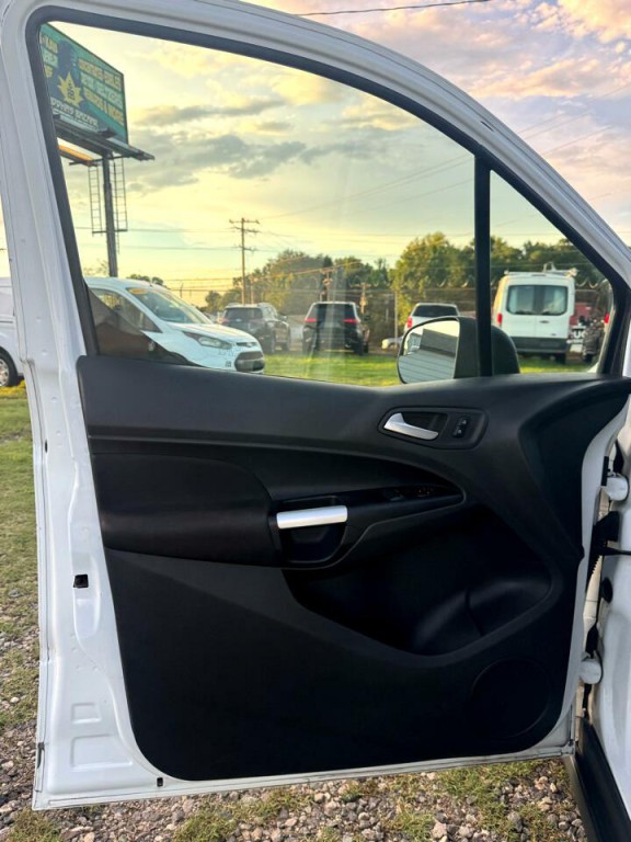 2017 Ford Transit Connect Image 29