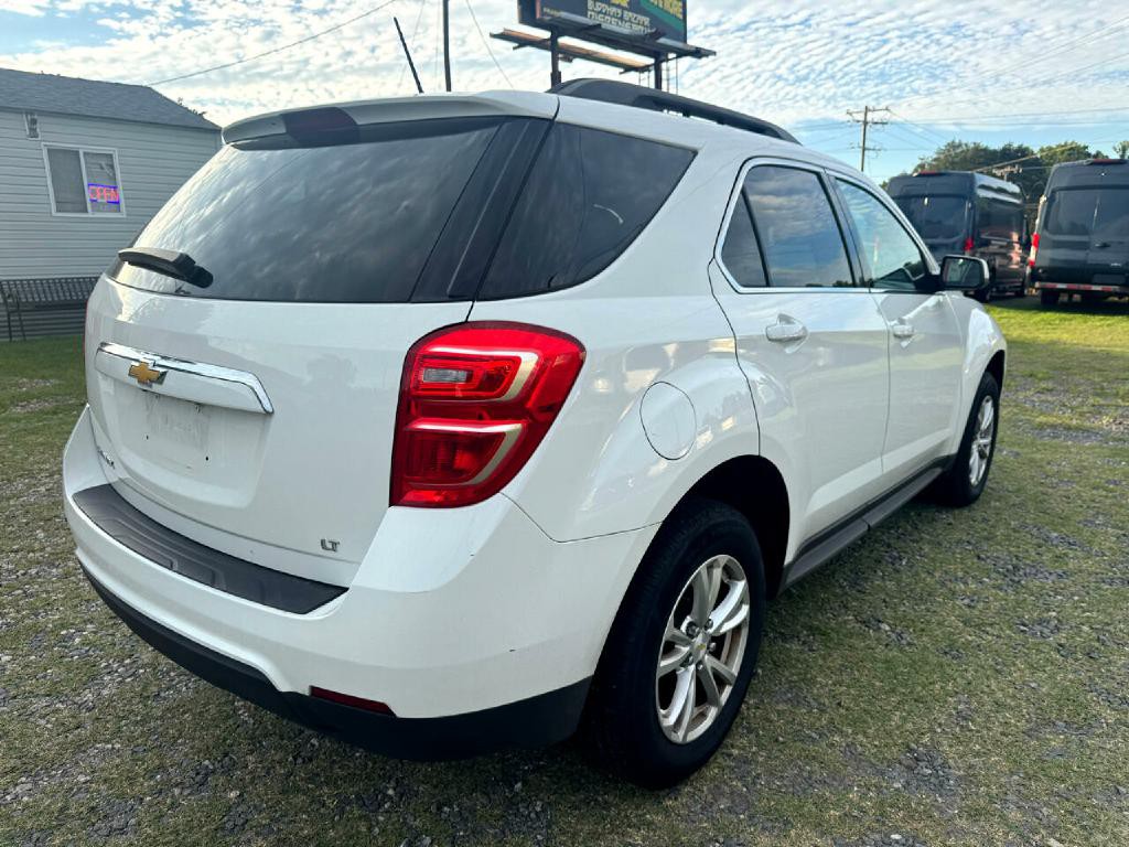 2017 Chevrolet Equinox Image 8