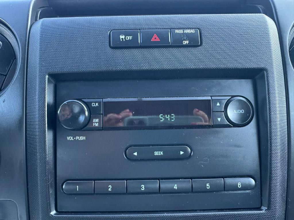 2014 Ford F-150 Image 20