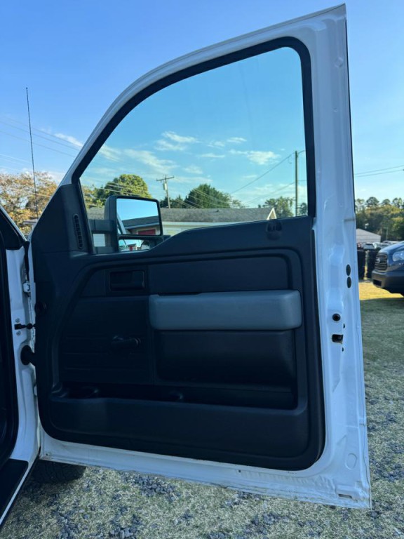 2014 Ford F-150 Image 23