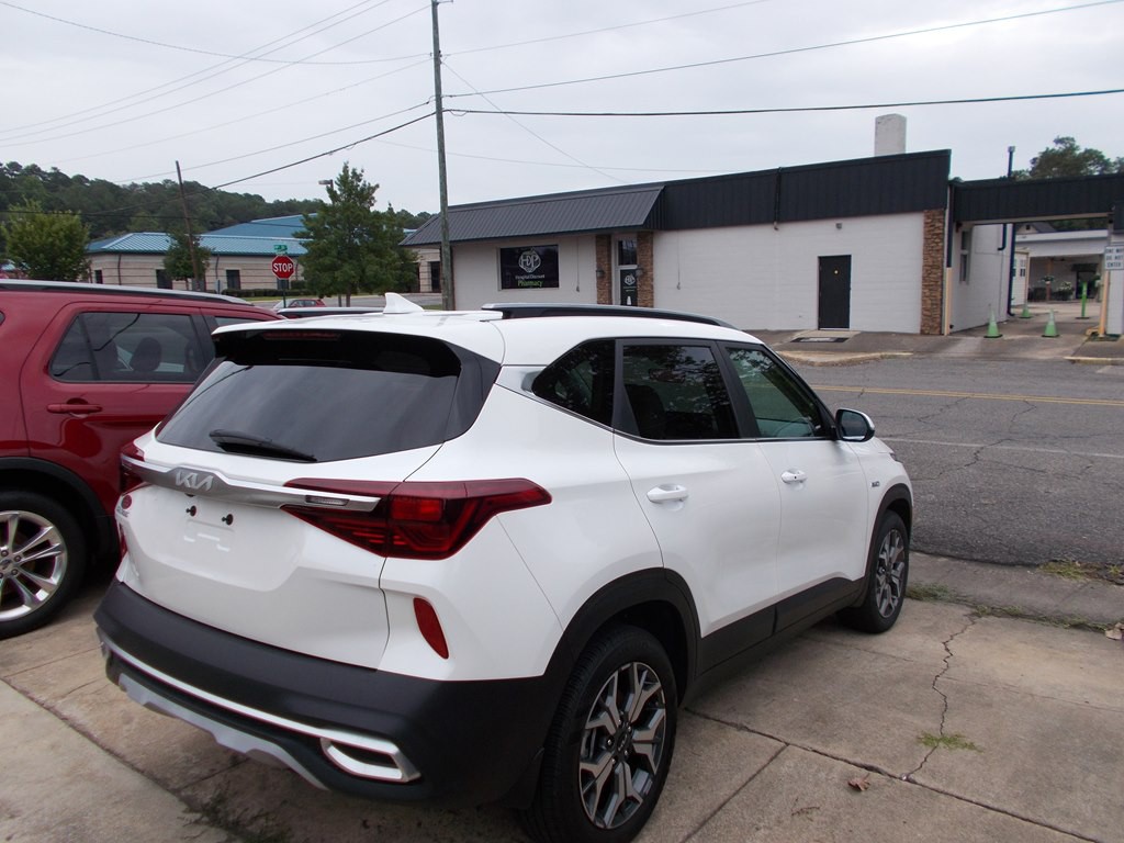 2023 Kia Seltos Image 5