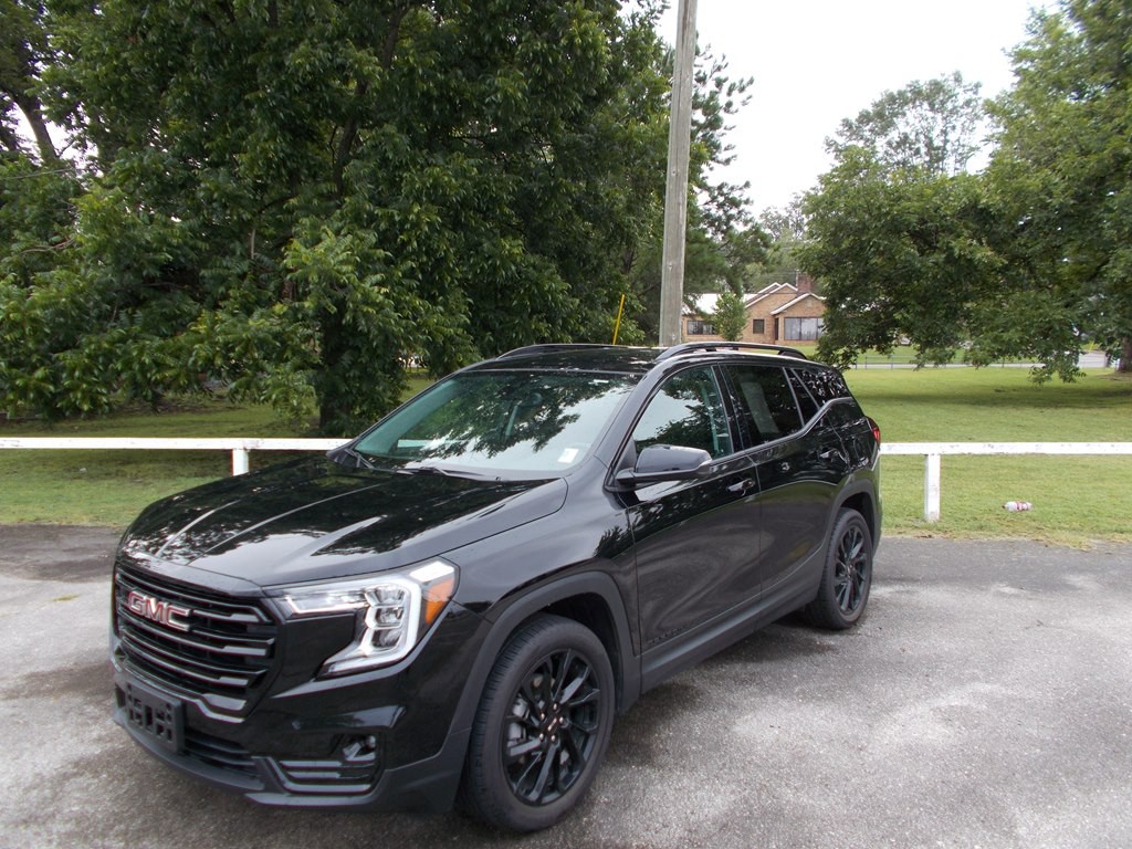 2023 GMC Terrain Image 1