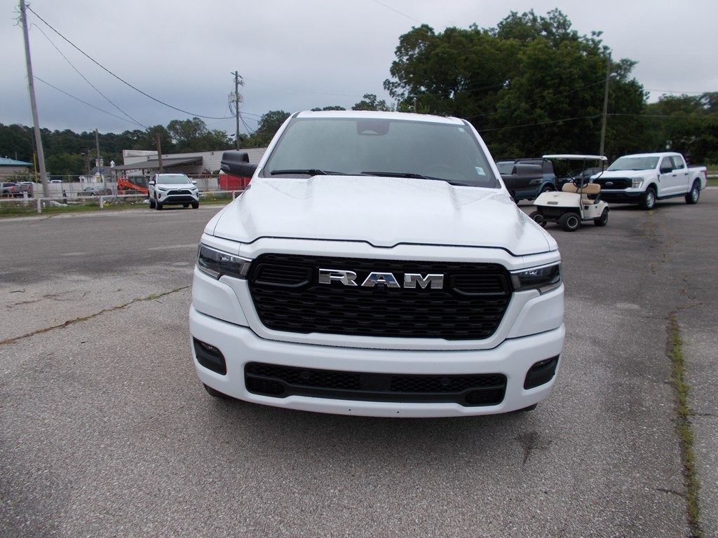 2025 RAM 1500 Image 6