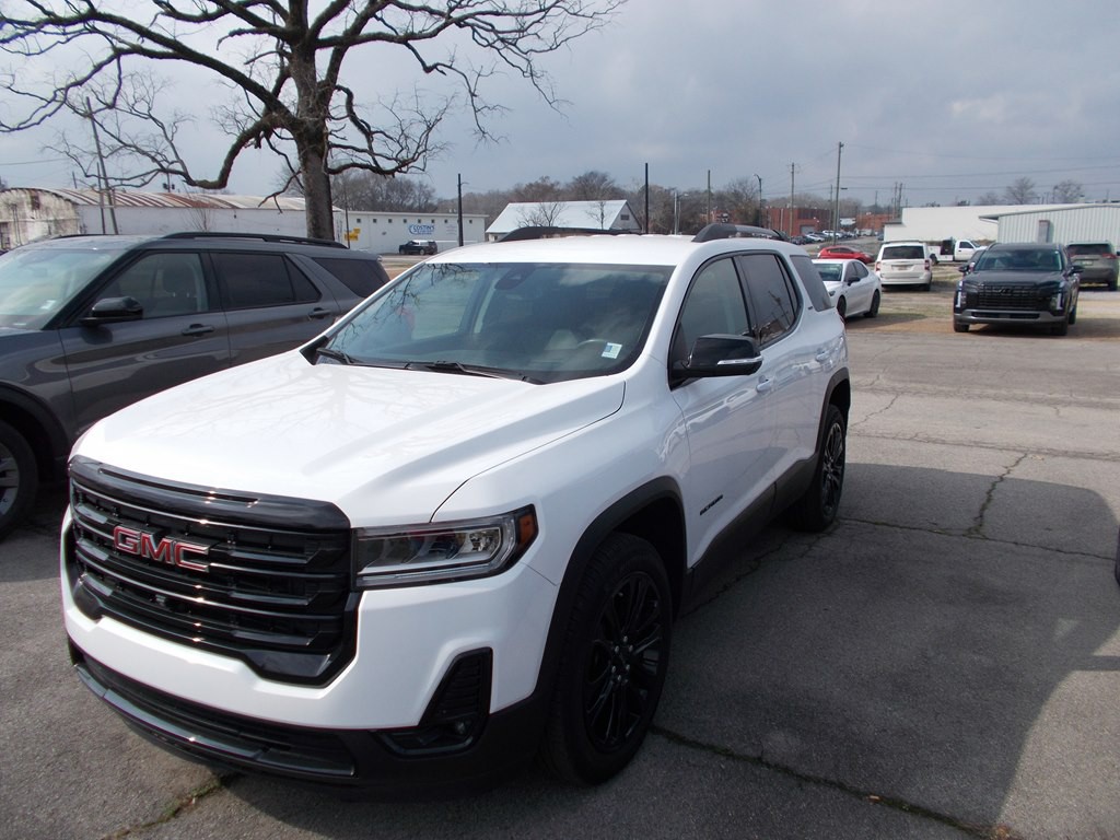 2023 GMC Acadia Image 2